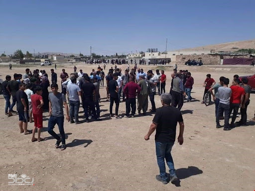 Caption translation: The official of the National Union in Makhmour, Rashad Kalali, told (Baghdad Today), "Turkish warplanes bombed Makhmour camp, located minutes ago, in the south of the district." Kalali added, "The bombing targeted gardens for children inside the camp, which led to 3 casualties and 4 injuries," explaining that "the camp is for Turkish refugees who have lived in it since 1997." (Images from Baghdad Today)