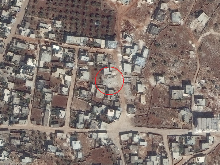 Destroyed building in (كفردريان) Kafr Daryan. After