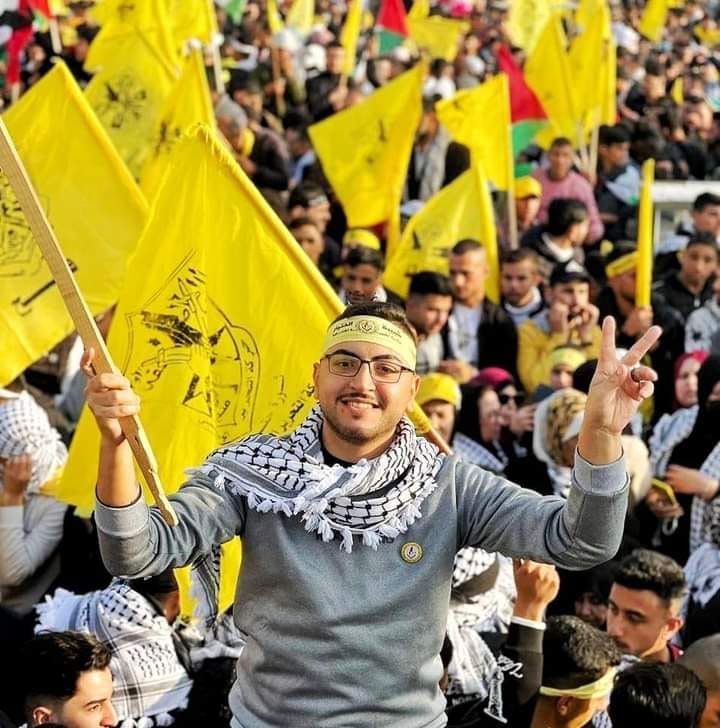 ‎محمود نعيم حمودة‎
