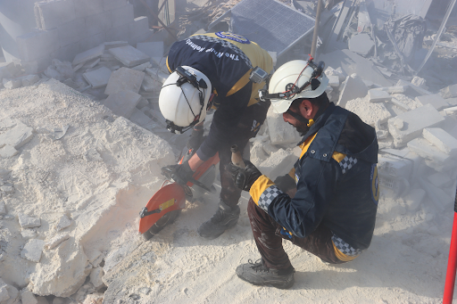 Civil Defense volunteers searched the site of Coalition (British) airstrikes on al-Bab on December 20, 2022. (Image posted by @SyriaCivilDefe)