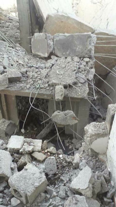 The extent of damage to civilian homes in the aftermath of the Coalition airstrike on Al Mayadin, Deir Ezzor, 26th June 2017. (via Euphrates Post)