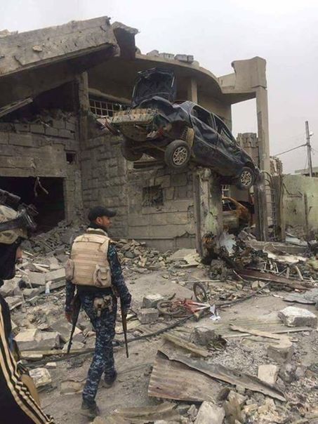 Nineveh Media Center posted this photo after violent clashes, including the intervention of US Apache helicopthers, took place in the old neighbourhoods of Mosul. It said "This is Mosul, without comments!!" (via Nineveh MC, Facebook)