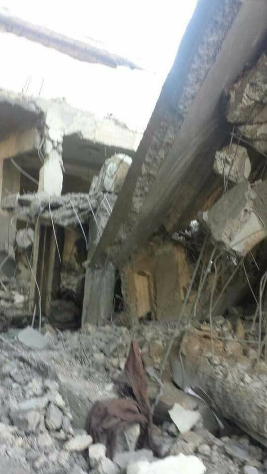 The extent of damage to civilian homes in the aftermath of the Coalition airstrike on Al Mayadin, Deir Ezzor, 26th June 2017. (via Euphrates Post)