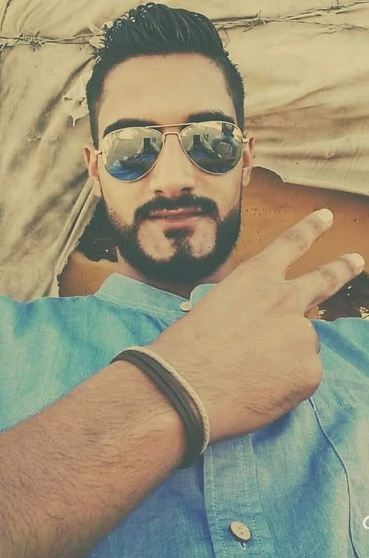 Hussein M. AbuMiddain