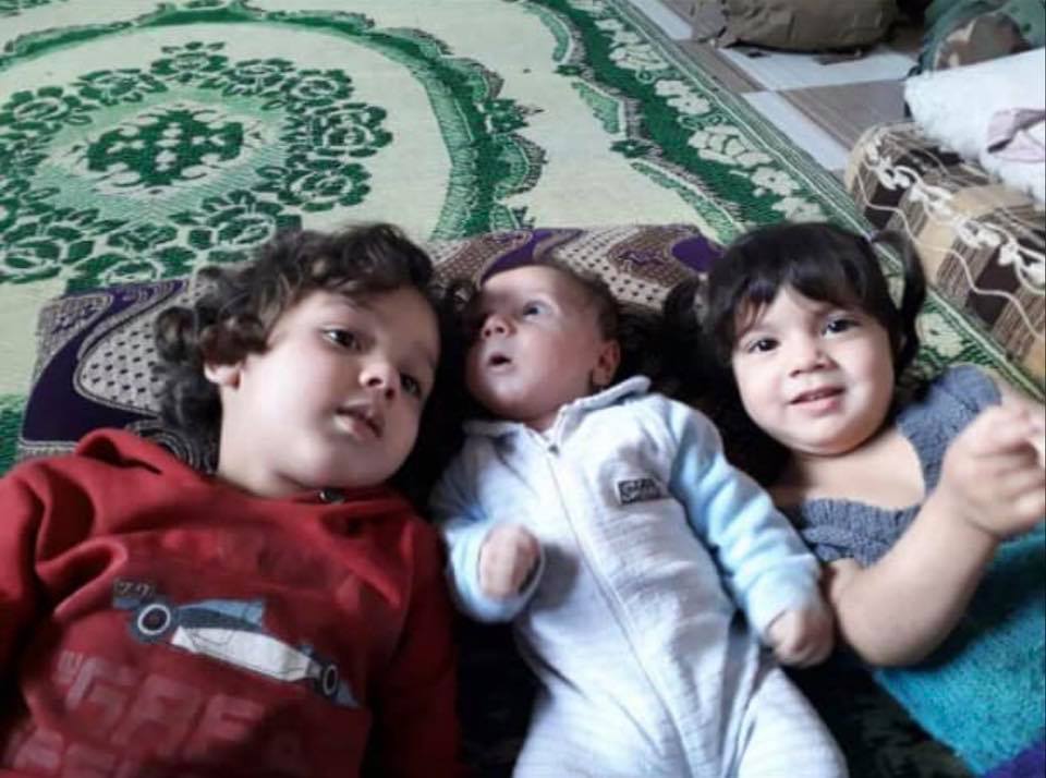 Children of Abdul Razzaq al-Jazzar, reportedly an ISI member, who was killed with his wife and children by an alleged Coalition airstrike on the city of Hajin (via Palmyra).