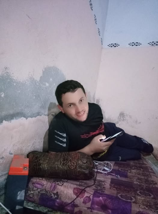 Mőhámméd Ŕéháń is with ‎عبدالمعطي ريحان‎ and ١٥ others.