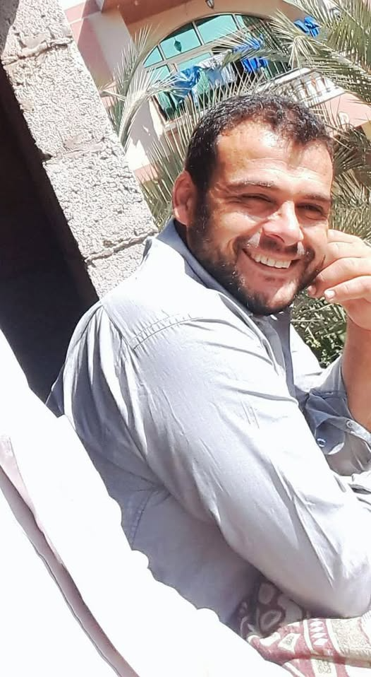 Ibrahim A Junaid is with Shaban E Manoon and ٣٩ others.