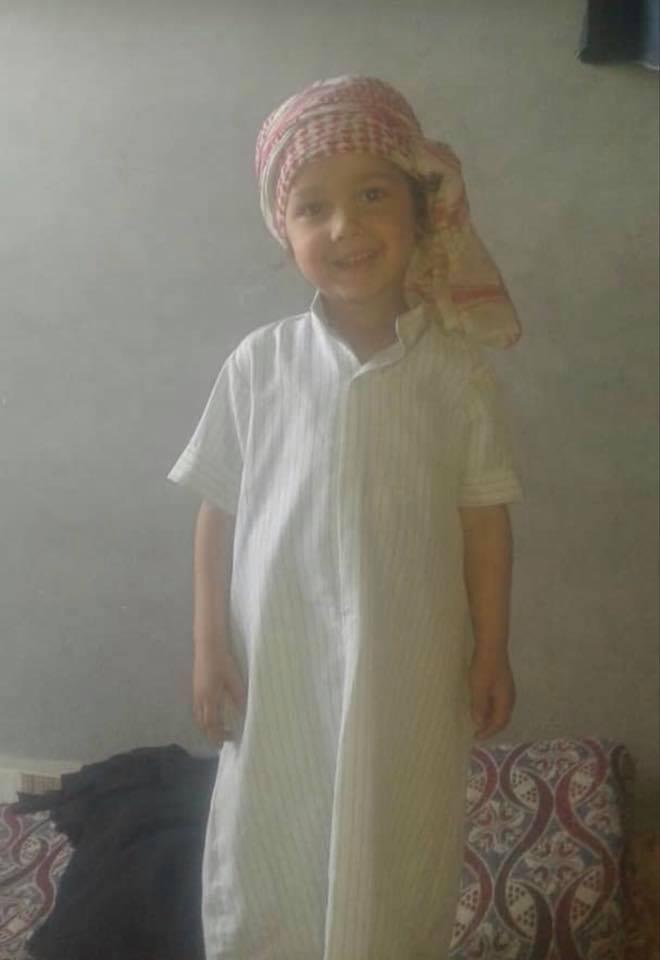 Child of Abdul Razzaq al-Jazzar, who was killed with his wife and children by an alleged Coalition airstrike on the city of Hajin (via Palmyra).
