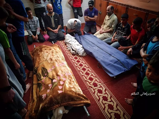 Funeral for members of the Al-Rantisi family killed in strikes on Al Jeniya neighborhood on May 13, 2021. (Image posted by Alaraby News)
