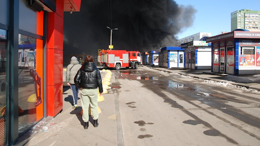 a fire at the market in the Heroiv Pratsi on March 16, 2022. (Image posted by Suspilne News)