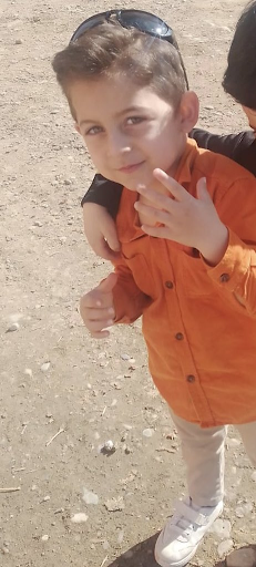 The five year old nephew of CHP Izmir Deputy Mahir Polat reportedly lost his life (Image via @vekilmahirpolat / Twitter)