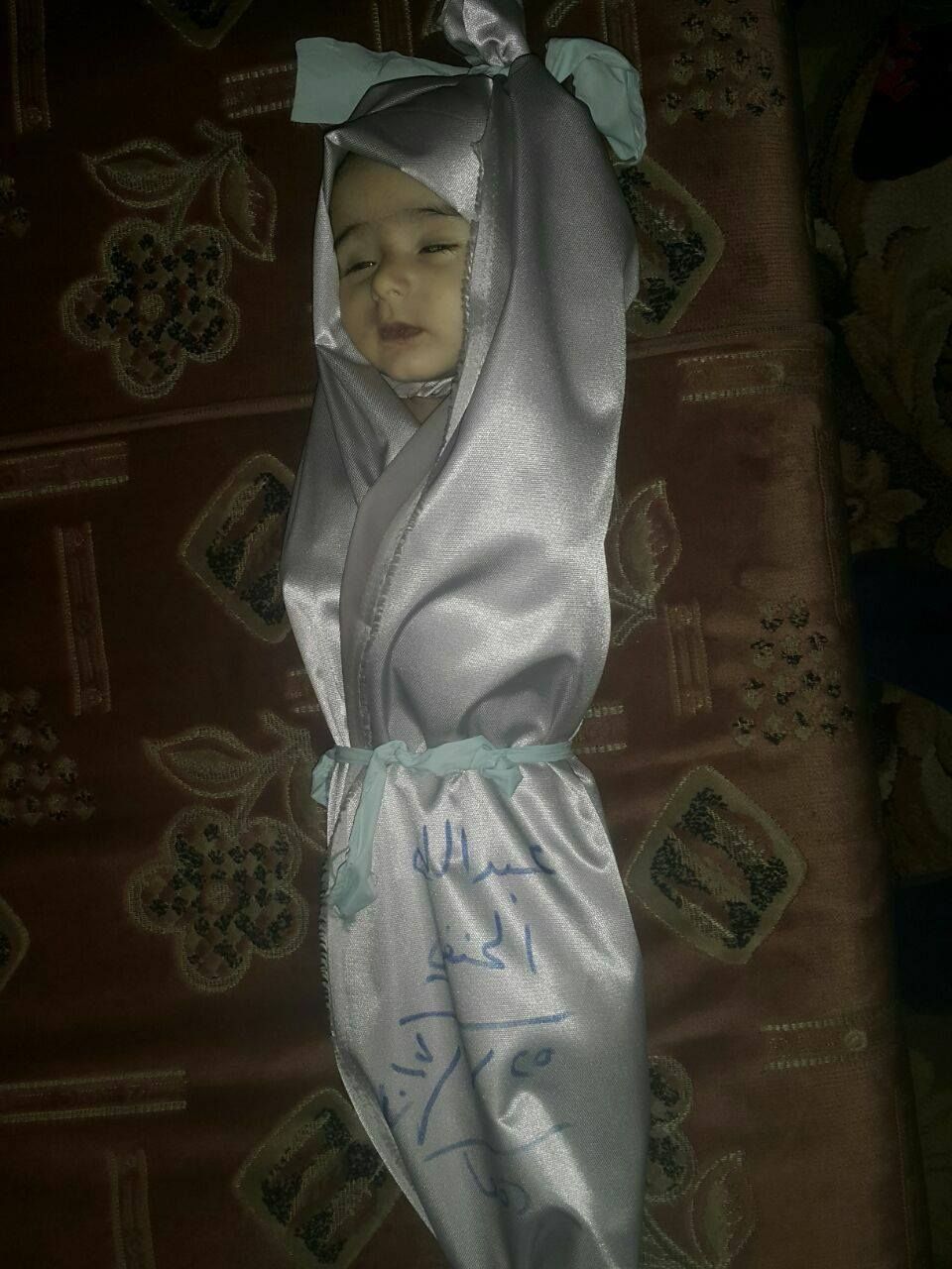 The child, Abdullah al Hanfi, killed in an airstrike on Douma, February 25th. The Syrian Network for Human Rights blamed the regime, while other sources pointed towards Russia. (via SN4HR)