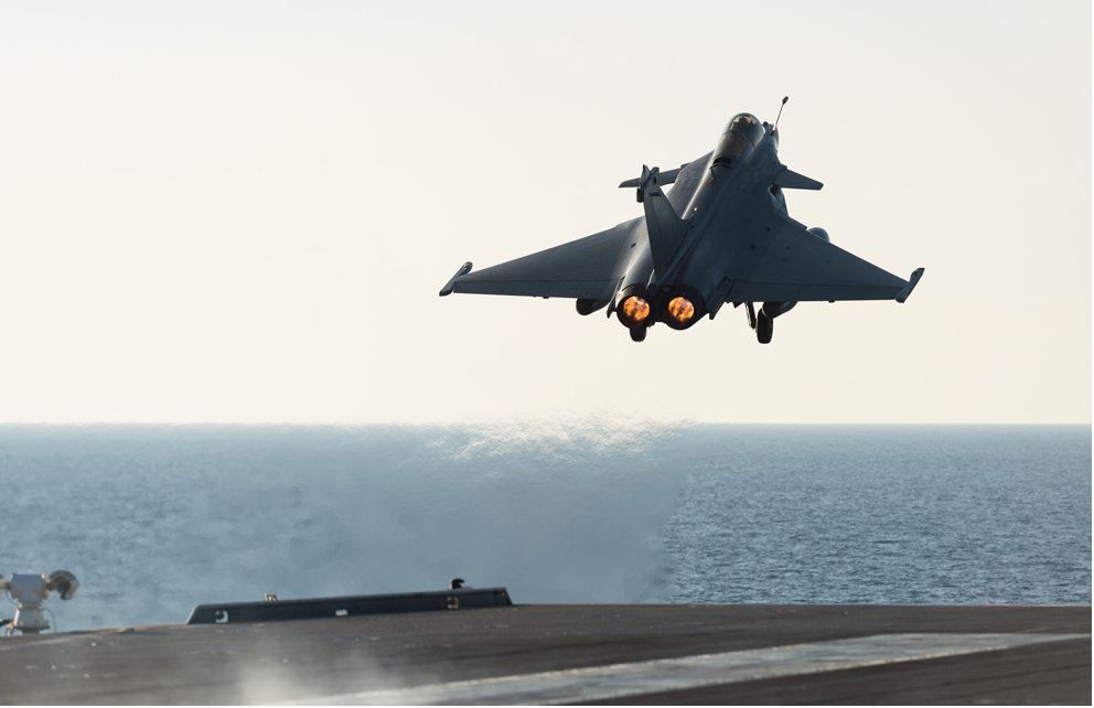 A Mirage 2000 carried out France's 300th anti Daesh airstrike November 23rd 2015, bombing buildings in Ramadi (Ministère de la Défense)