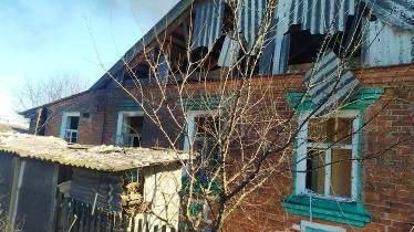 Damage caused by alleged Russian shelling of Zolochiv on April 6, 2022. (Image posted by @walterlekh)