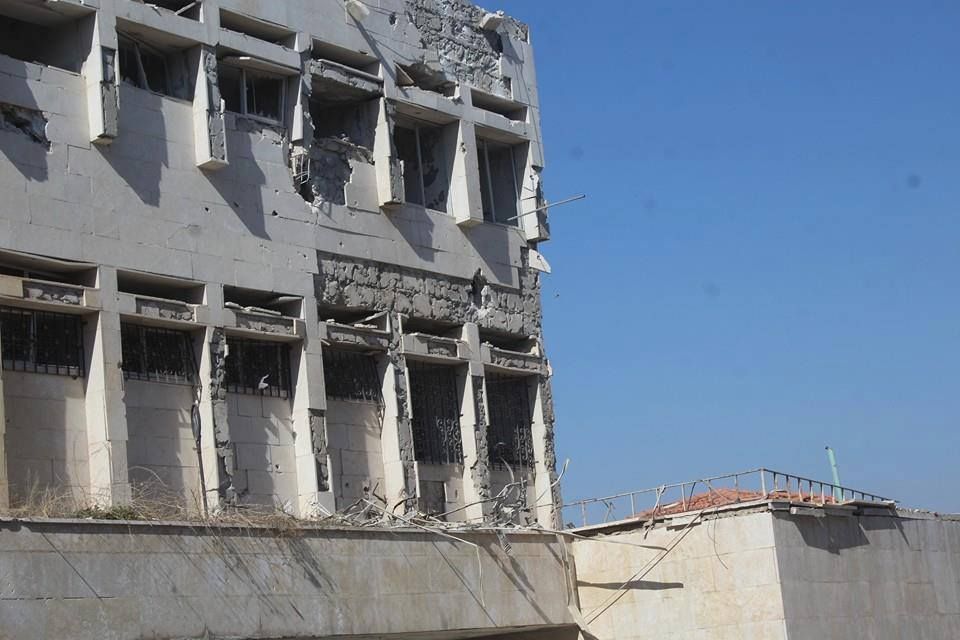 Image showing damage to the exterior of the National Hospital in Maarat al Numan following an alleged Russian strike on Feb 15th (via SNN)