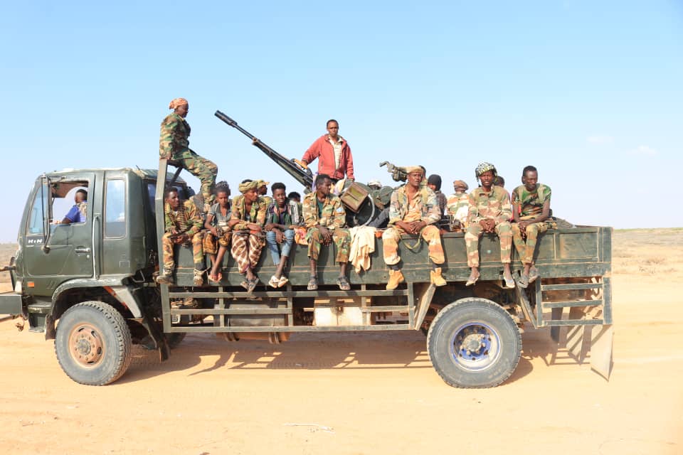 "@SNAForce with the support of the Galmudug State forces and local forces killed 10 #AlShabaab and injured others after conducting a planned operations against terrorists’ hideout at #Qaycad area in Mudug region." (Image via @RadioSNA on Twitter)