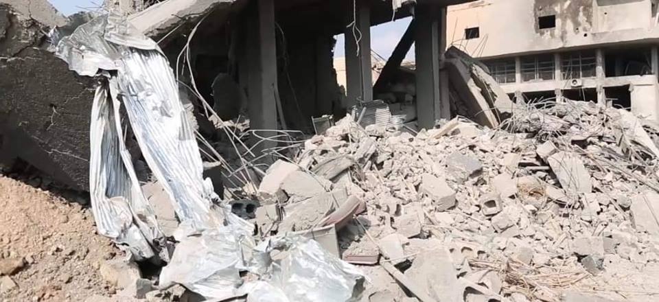 Pictures of houses on al Thanawiya junction, Vlater shops which belonged to Abd al Ali al Awwad on the main road, targeted in an alleged Coalition airstrike (via Hajn Magazin, posted on November 9th 2017).