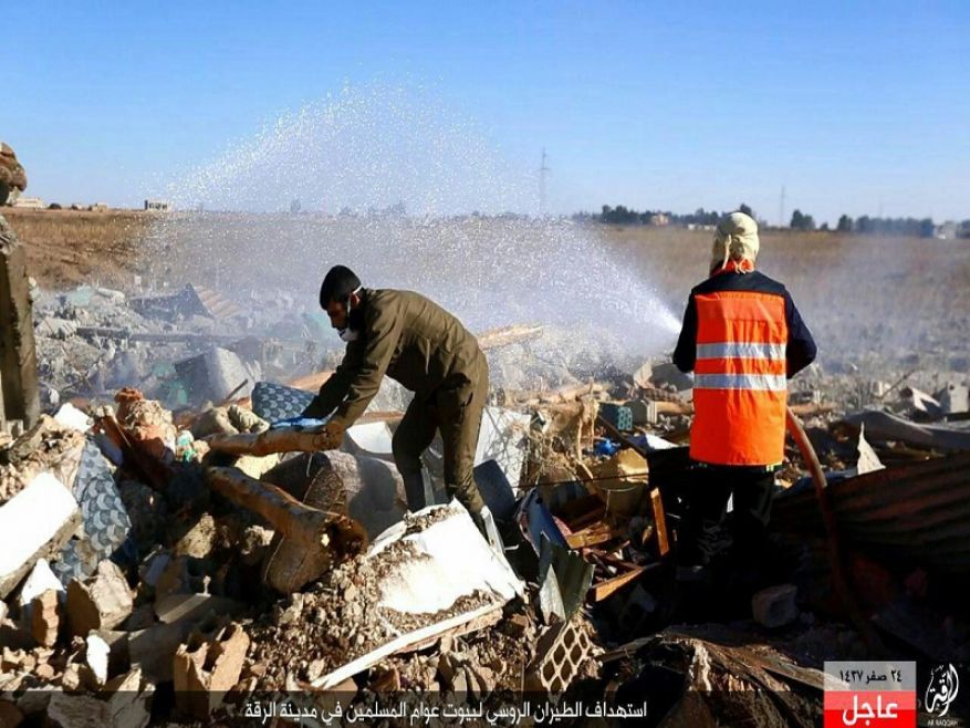 The aftermath of an alleged Russian airstrike on farmland on the outskirts of Raqqa, Dec 6th (via SNN)
