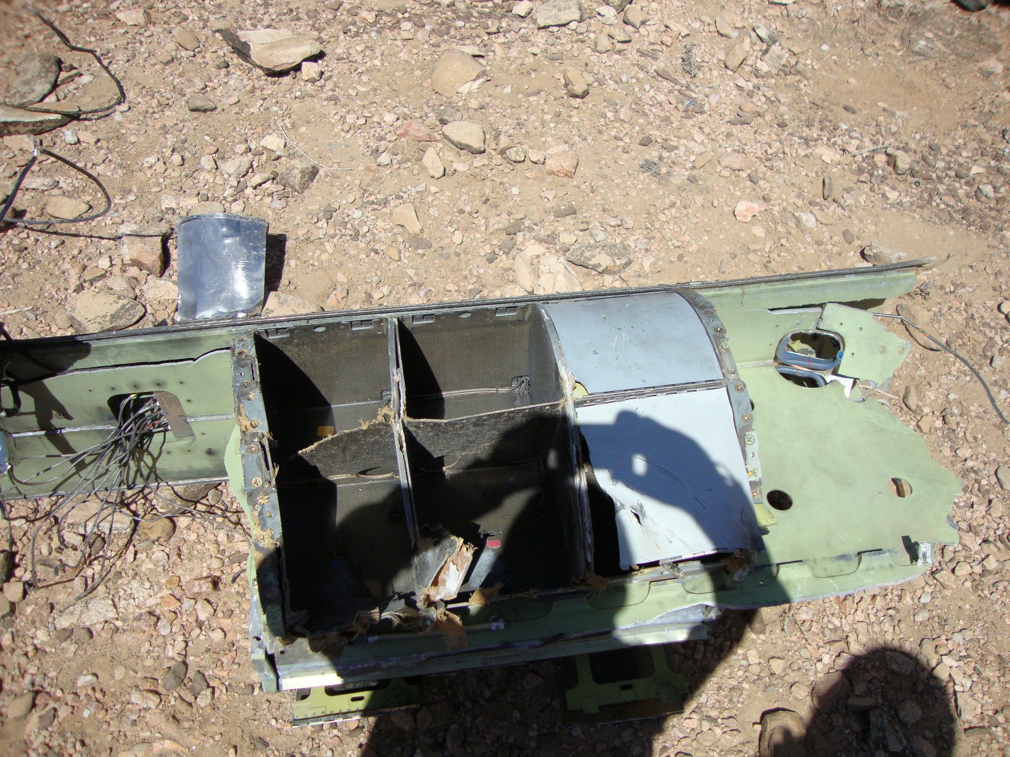 Wreckage of a Tomahawk cruise missile, pictured in al-Majala (via Amnesty International)