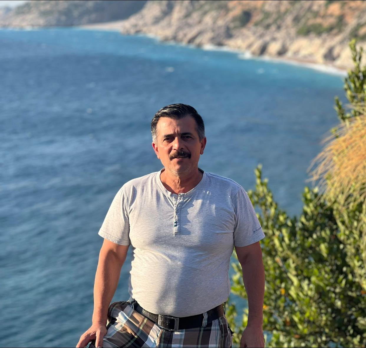 Salman Mustafa Fustaq