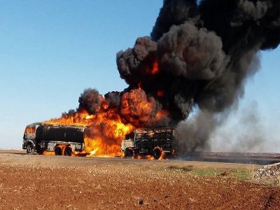 A truck burns on the road between Ihress and Kafrnasseh following an alleged Russian airstrike, Dec 4th (via SNN)