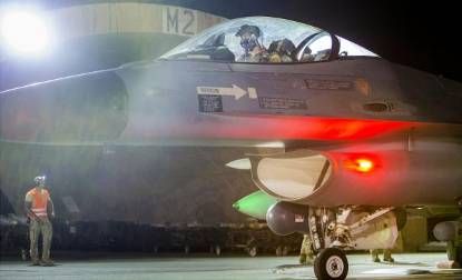 A Dutch F-16