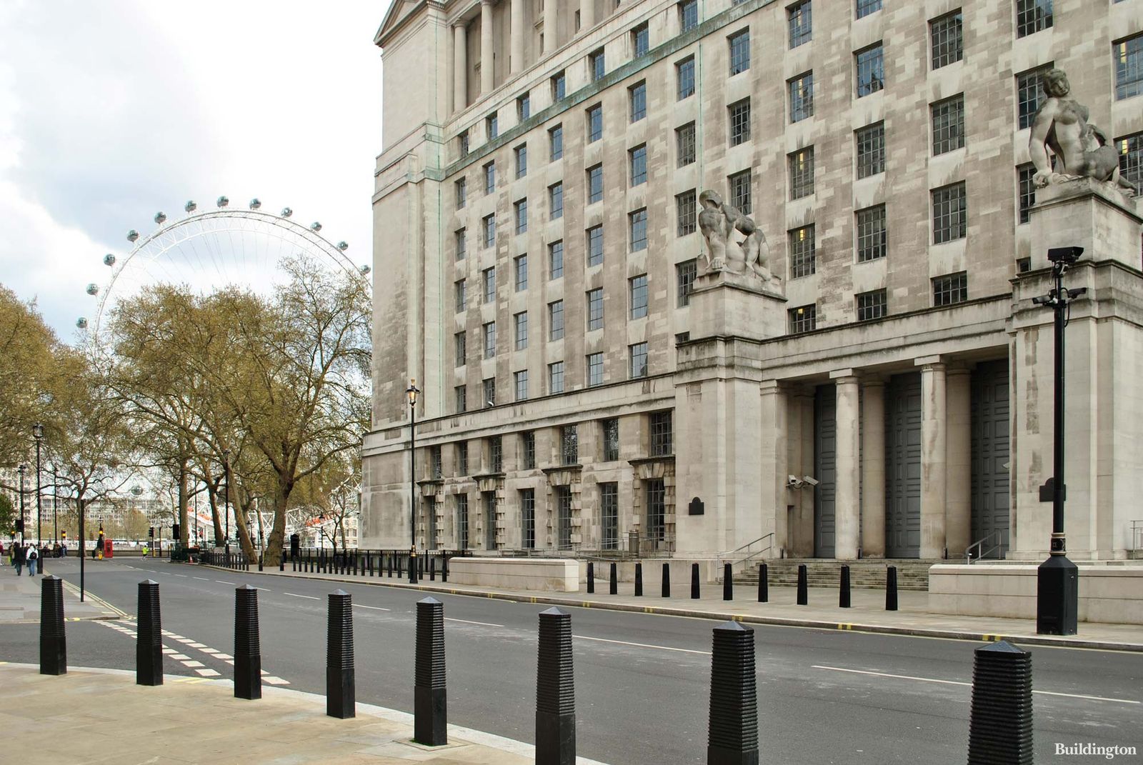 Airwars joins ten civil society organisations to call for the UK to urgently address civilian harm policies