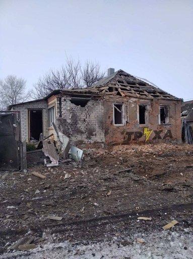 Destruction caused by alleged Russian shelling of Zolochev on March 10, 2022. (Image posted by Truexanewsua).