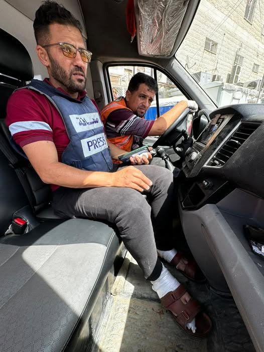 الصحفي أحمد قديح