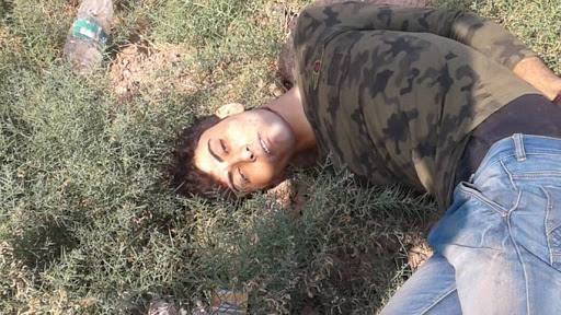 A civilian executed allegedly by Turkish forces in the Turkish side of the border opposite of Ras Al Ayn on October 28th 2019. (via@TurkeyUntold)