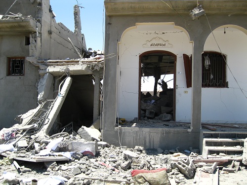 House allegedly destroyed by NATO airstrikes on Majer on August 8th, 2011 (via Global Research)