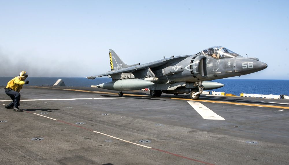 An AV-8B Harrier takes off from the flight deck of the amphibious assault ship USS Wasp, Sept. 17, 2016. (US Navy)