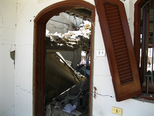 House allegedly destroyed by NATO airstrikes on Majer on August 8th, 2011 (via Global Research)