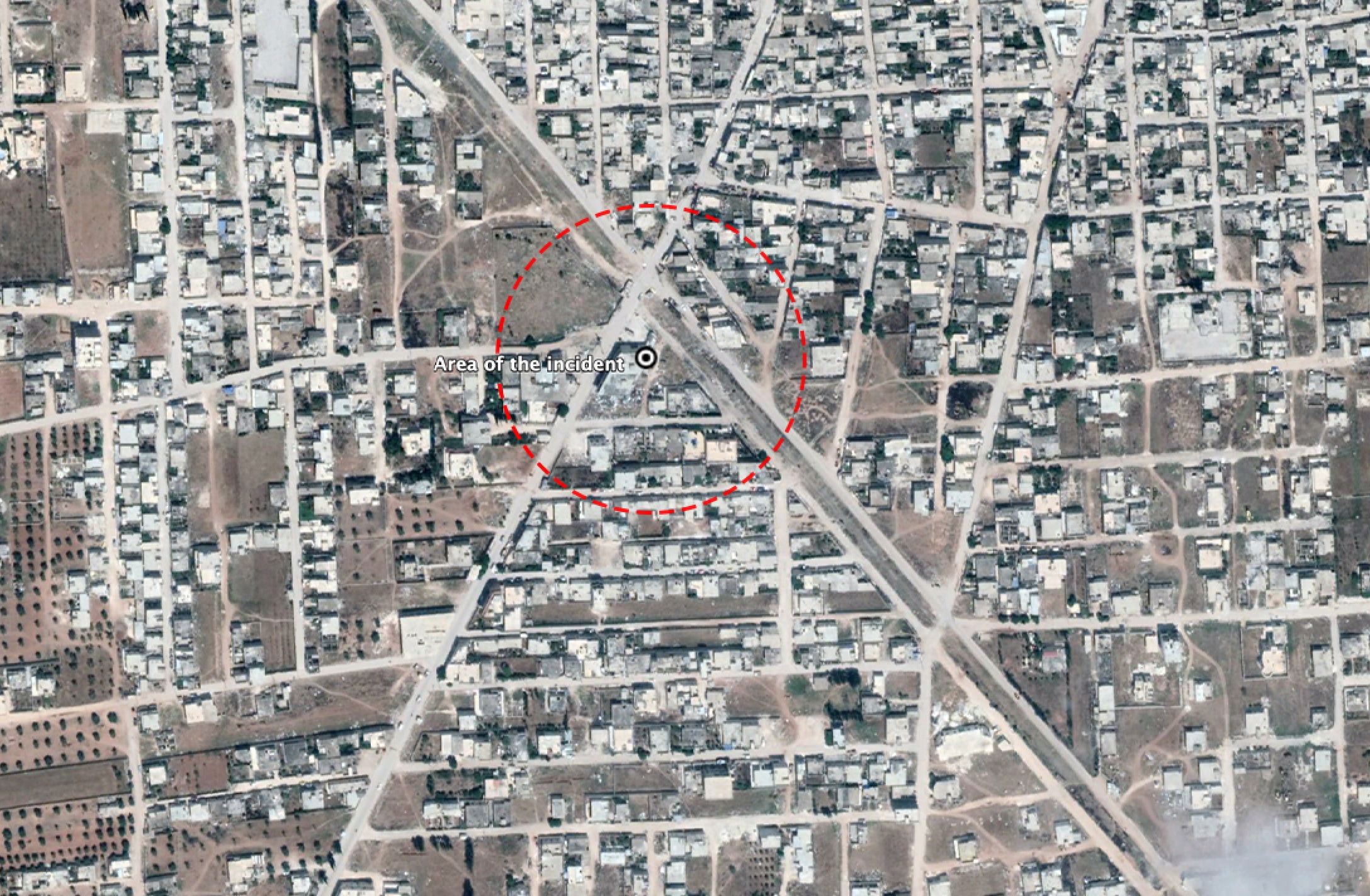 Reports on the incident mention artillery strikes in the city of Tal Rifaat ( تل رفعت). Investigating audio-visual material from sources and conducting shadow analysis, we have narrowed this location down to an area of 100msq.