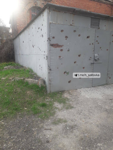 Damage caused by alleged Russian shelling of Lysa Gore on April 11, 2022. (Image posted by H_saltovka via Telegram)
