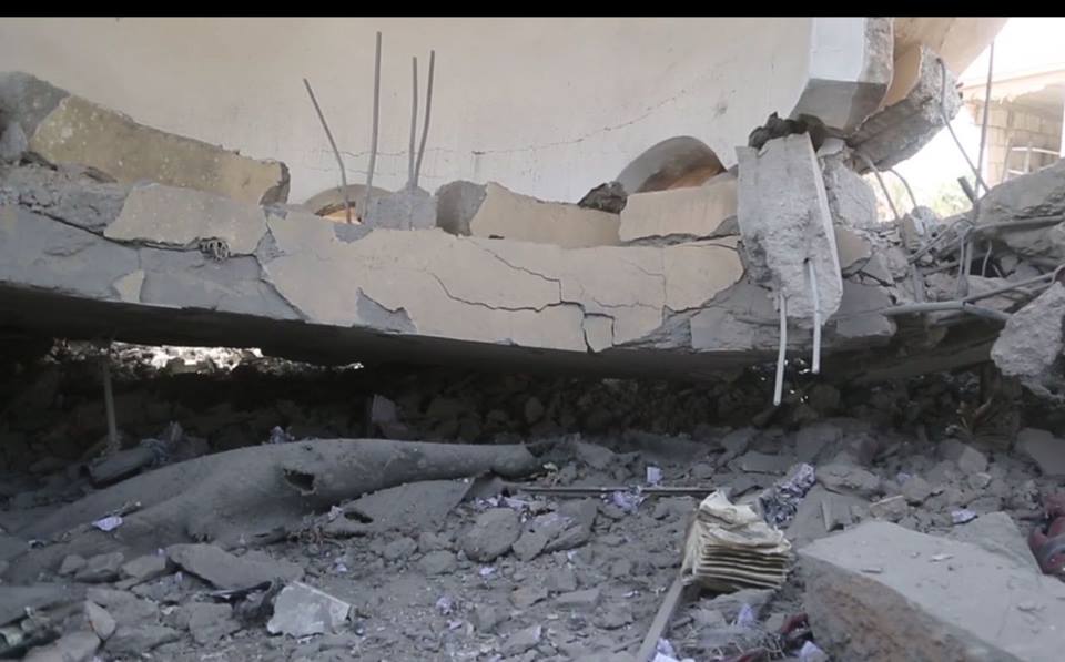 The destroyed mosque at al Bubadran in which up to 60 civilians were reported killed in an alleged Coalition strike on October 18th (image with al Free Deir Ezzor Radio – most likely grabs from an ISIS propaganda video)