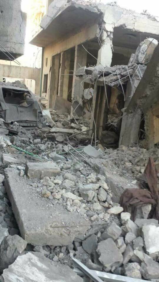 The extent of damage to civilian homes in the aftermath of the Coalition airstrike on Al Mayadin, Deir Ezzor, 26th June 2017. (via Euphrates Post)