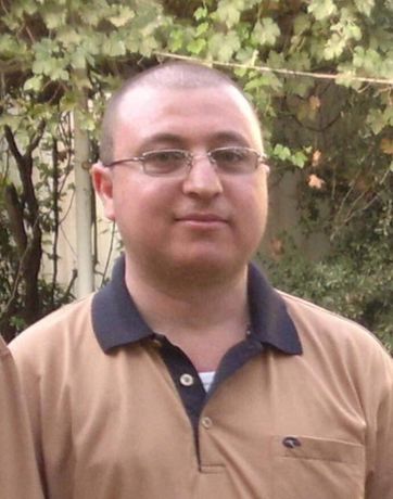 Yasser Al Nuaimi allegedly died together with four of his family members when an airstrike hit their house in Dur Al Sekak (via Twitter, @n_iraq67)